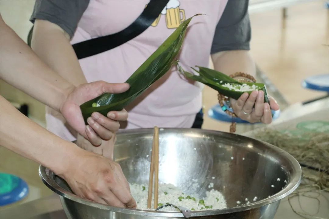 “粽”情端午 欢乐无限｜实验小学外国语学校工会委员会欢庆端午节