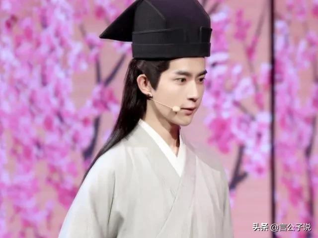 5位医美驻颜的男星，到古装剧里就露了原形，硅胶脸一目了然