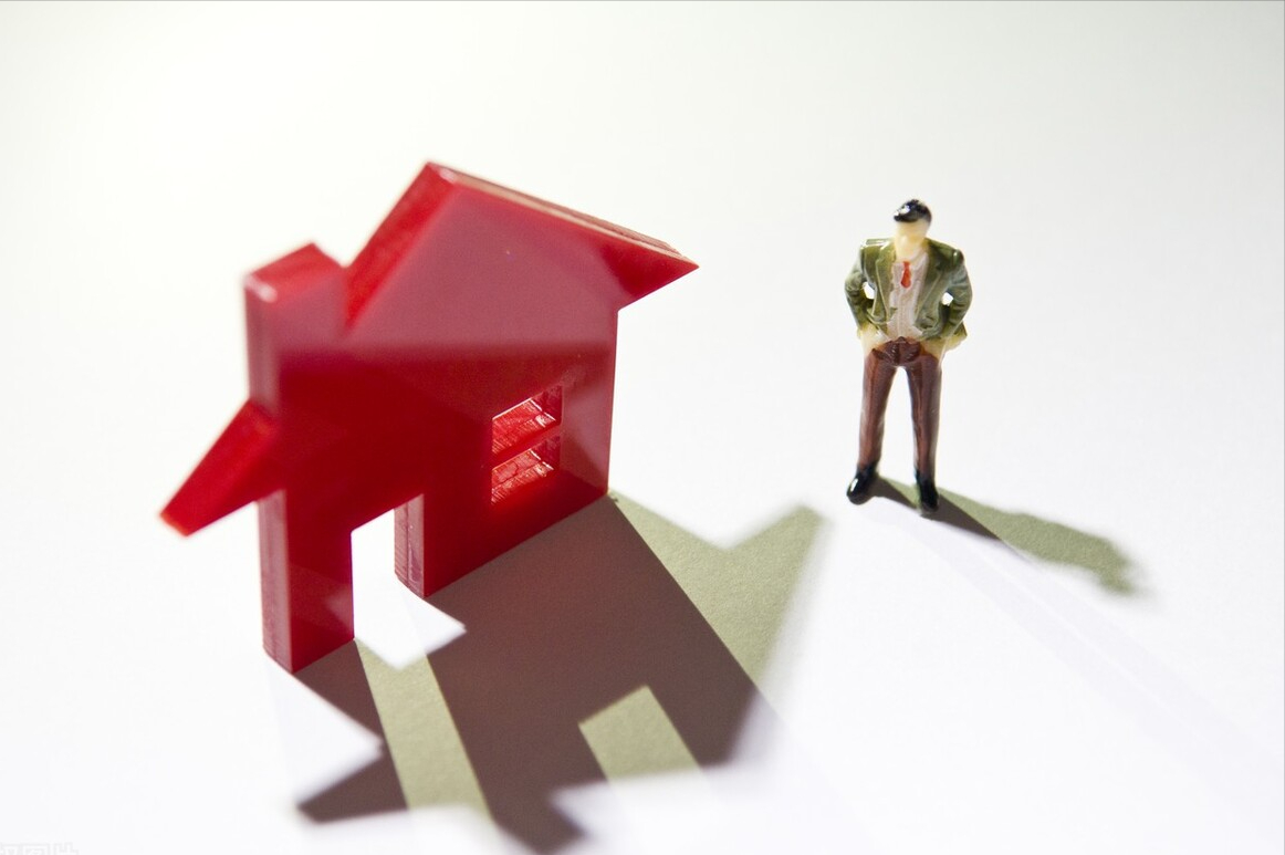 按新建普通商品住房市场价格给补偿，被征收人亏了还是赚了？