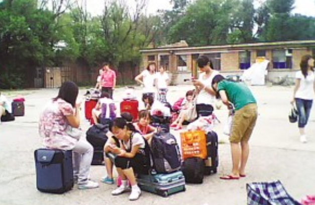 大学宿舍“寒酸度”排名，上学堪比荒野求生，部分照片引学生不适