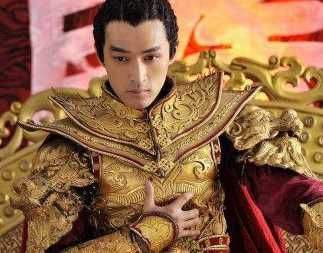出道十年一直被黑，与张翰相恋遭人身攻击，娜扎凭什么拒绝星爷