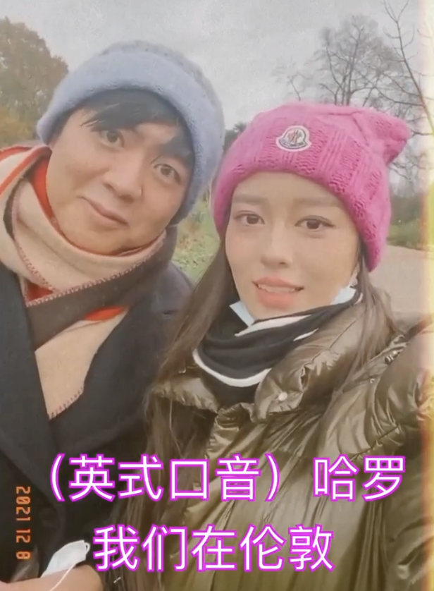 郎朗吉娜带儿子游巴黎，埃菲尔铁塔前遛娃，互为彼此掌镜幸福洋溢