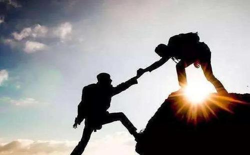 填错号码还有理了，外卖小哥多跑一趟反遭辱骂，学校称是新生