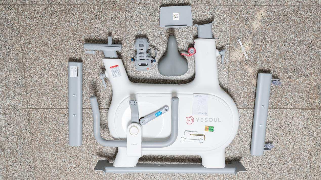 野小兽m2动感单车+健腹轮+健身手套—我的减重装备+饮食清单