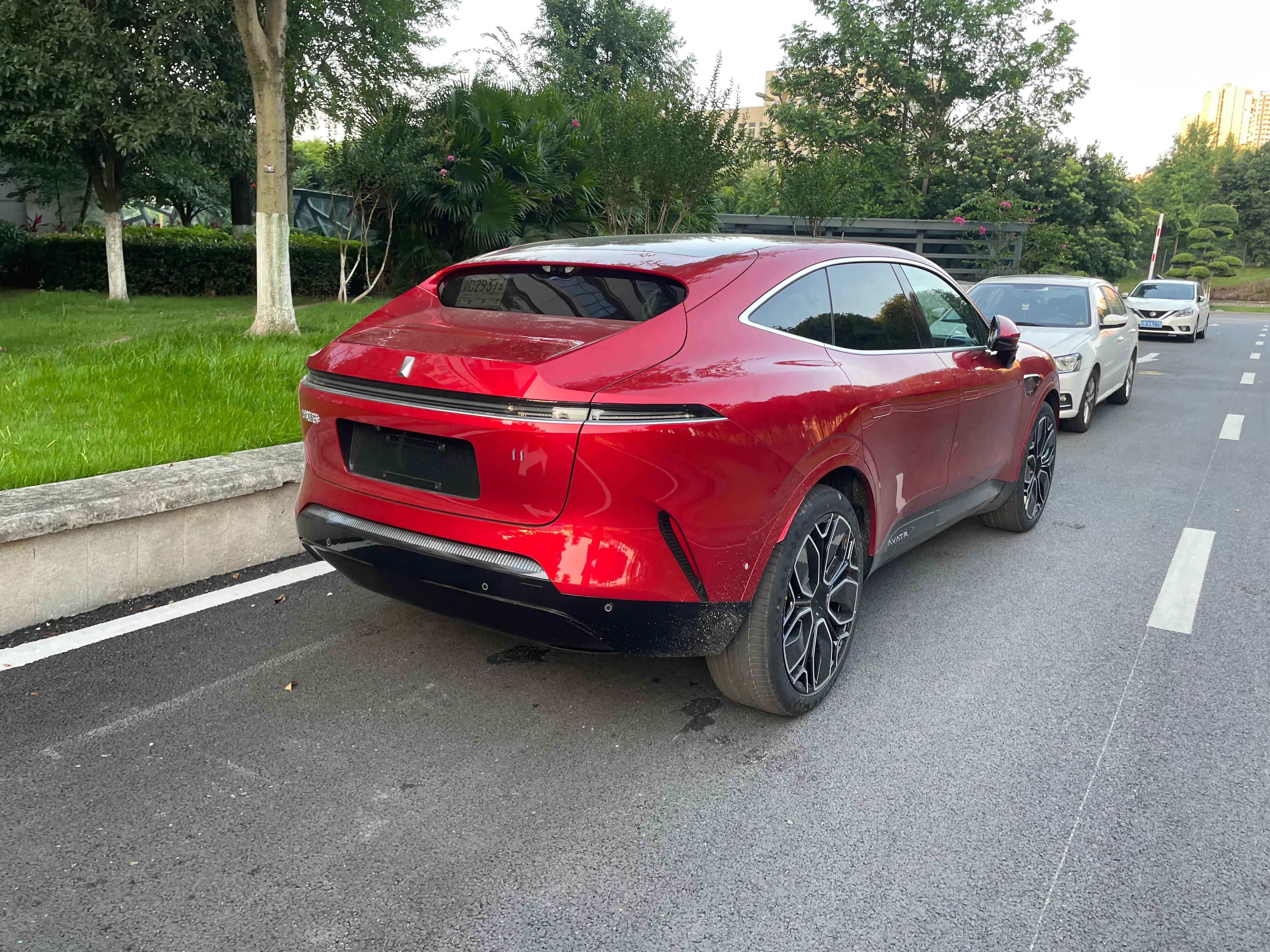 遇见背景最强的国产合伙电动车“安慰他”阿维塔