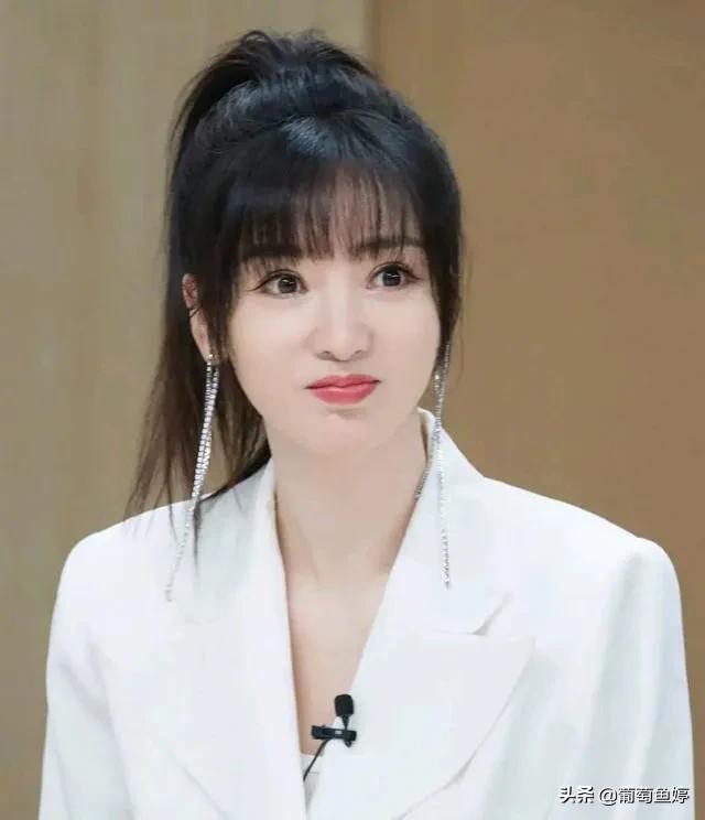 柳岩爆料陈晓沉迷四驱车，祝福语全部是四驱车