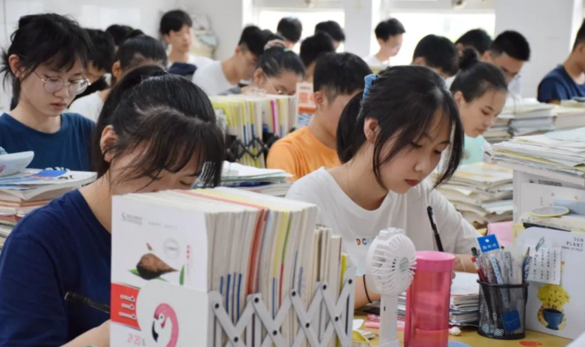 学生步入高三之后，家长开始变得卑微？家有考生家长要认清4件事