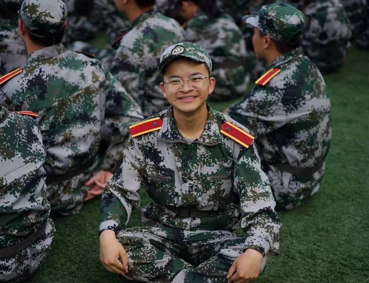 小英雄林浩：在地震中救出两名同学，曾立志考清华，他如愿了吗？