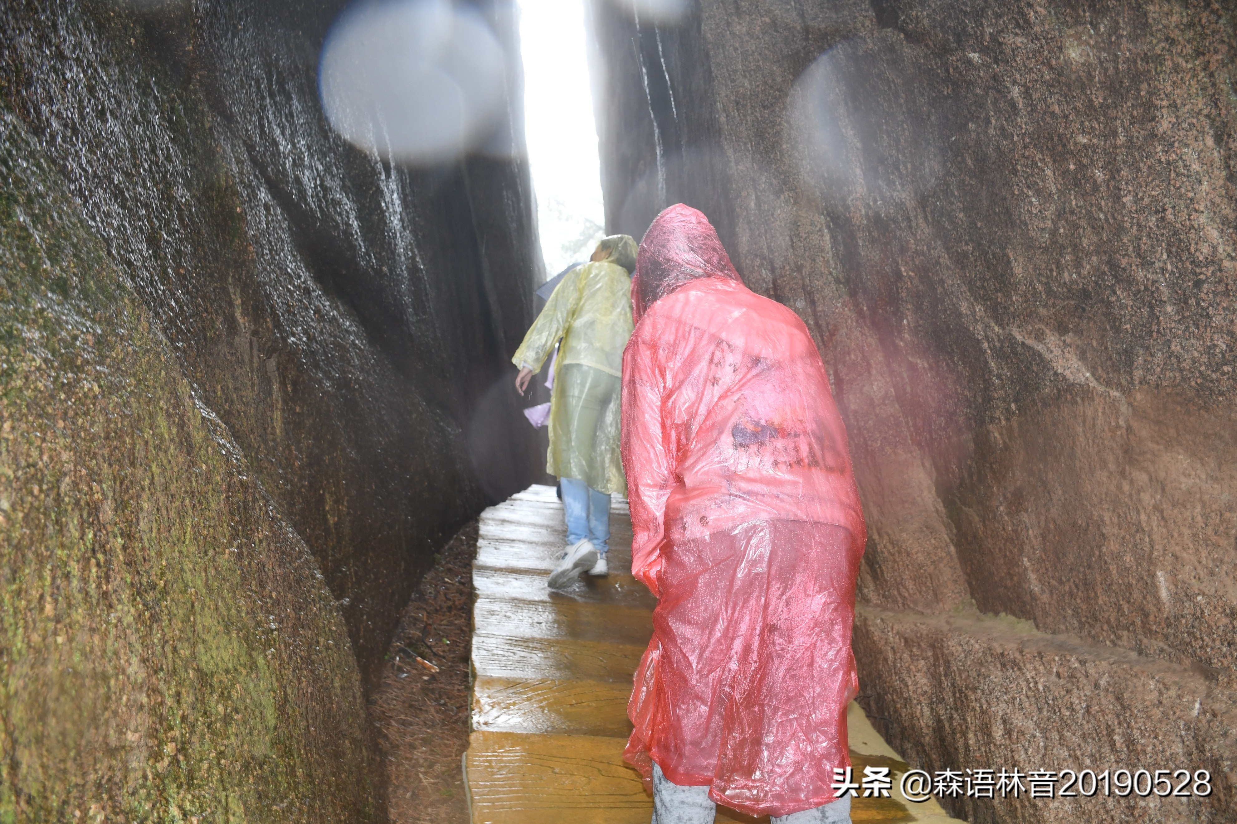 烟雨通天河 丹青水墨画——送你一个夏天“趣”通天河的理由