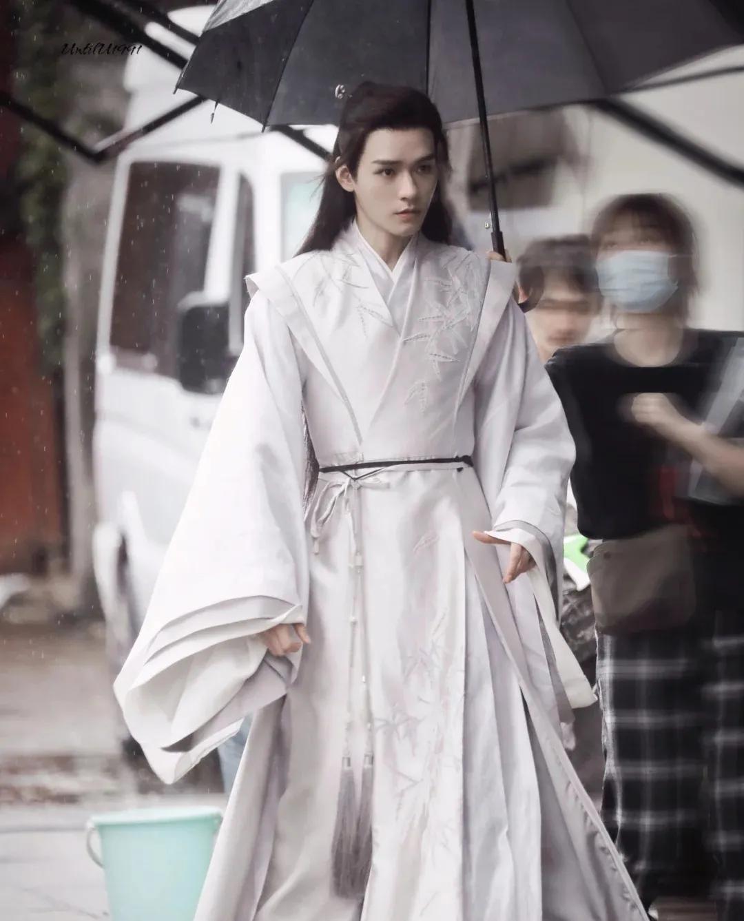 《陈情令》魏无羡，《山河令》温客行，《锦衣之下》陆绎--太经典