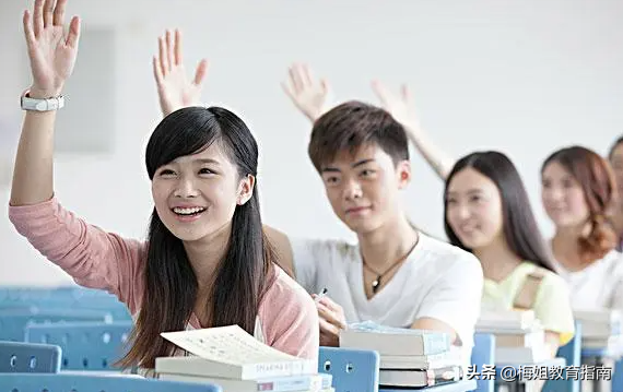 清华学姐透露，学生会主席和院长“平起平坐”，网友：太牛了