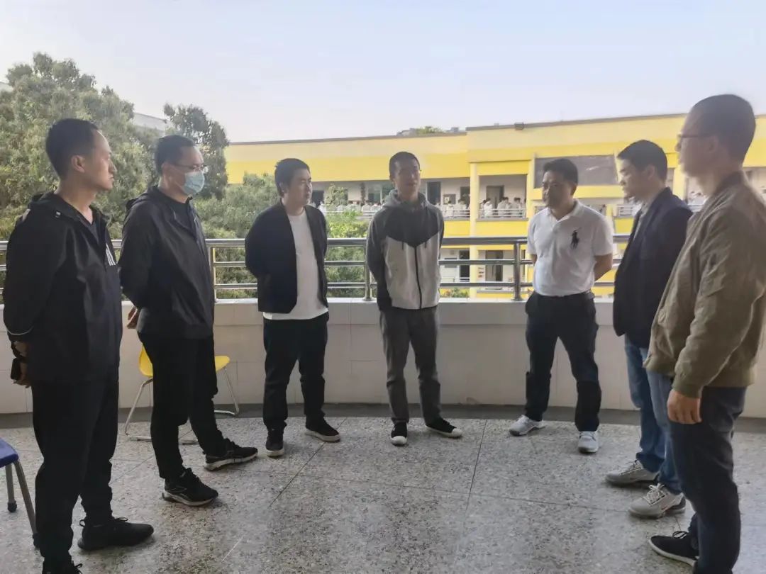 高考倒计时40天！致敬每一位成都为明的追梦者，决胜高考志做黑马