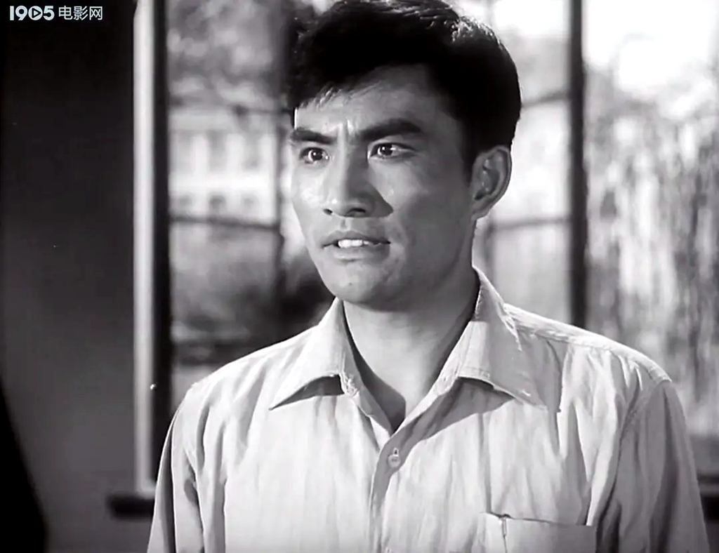 杨在葆达式常主演《年青的一代》，林岚片尾告别词，让人热血沸腾