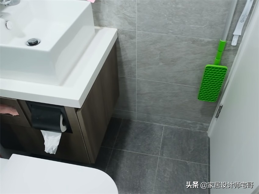 第一次见香港20㎡的房子，居然有2室1厅，不浪费1㎡，忍不住晒晒