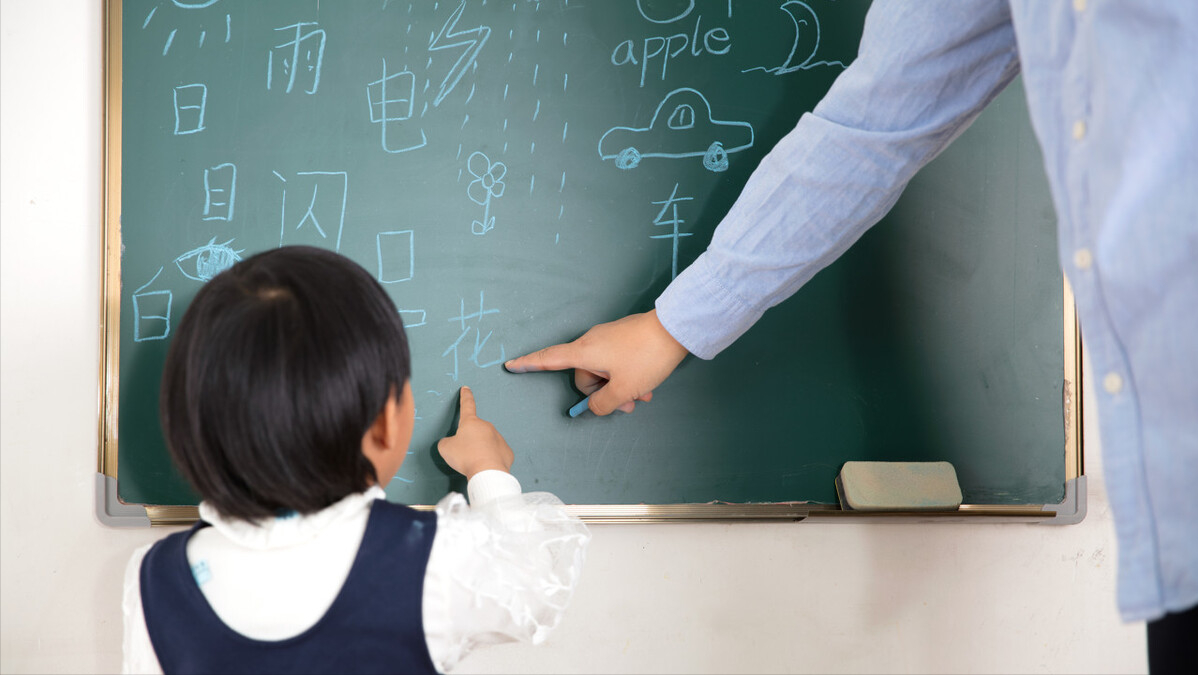 2009年，江西“高考状元”黎力抢银行被判10年，服刑后又考上985