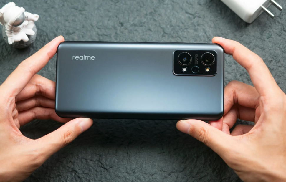 最低仅1599元，这4款搭载“旗舰芯”的高性能千元机，性价比很高