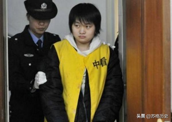 2009年，加害双亲的齐萍萍，法庭上冷漠坦言：是他们说不想活了