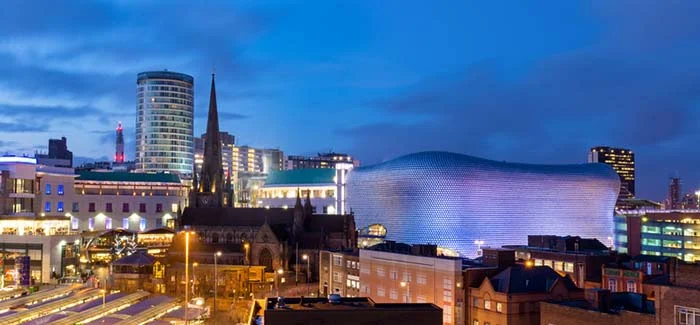 想去英国留学又怕资金不够？英国留学负担最低的10个城市