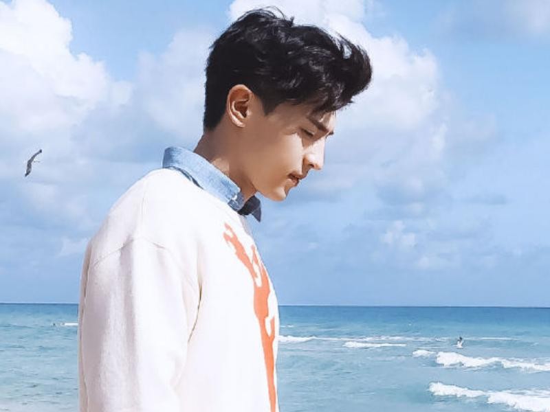 偷逃税被罚1.06亿的邓伦，生活中是个怎样的人？