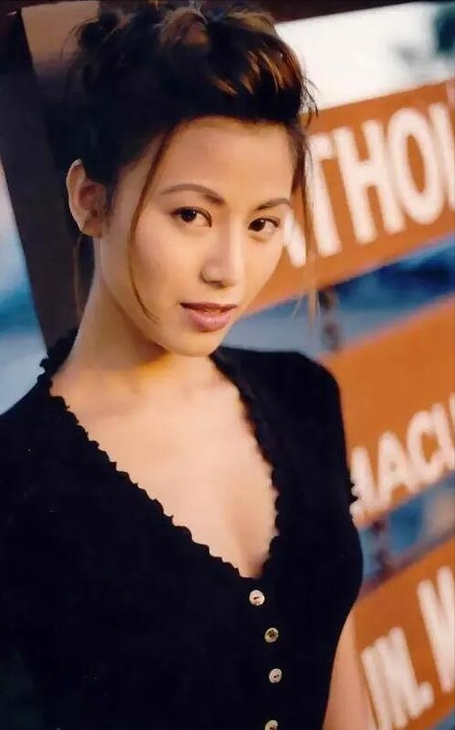 双性通吃：陈雅伦的混乱情史告诉你，传说中的贵圈真乱到底有多乱