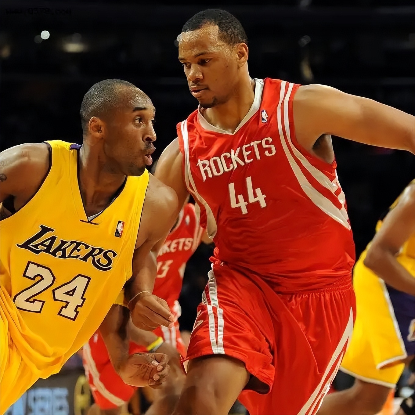 查克海耶斯为什么能上nba（罚球怪异的传奇生涯：从落选秀到被人熟知，NBA最矮的首发中锋）