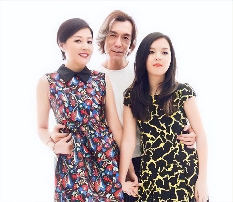 7位“被顽疾缠身”的明星，一个比一个有钱，却难逃病痛的折磨