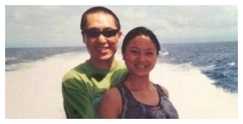 凤凰男多可怕？不想为别人而活的张艺谋，却将肖华的人生活成悲剧