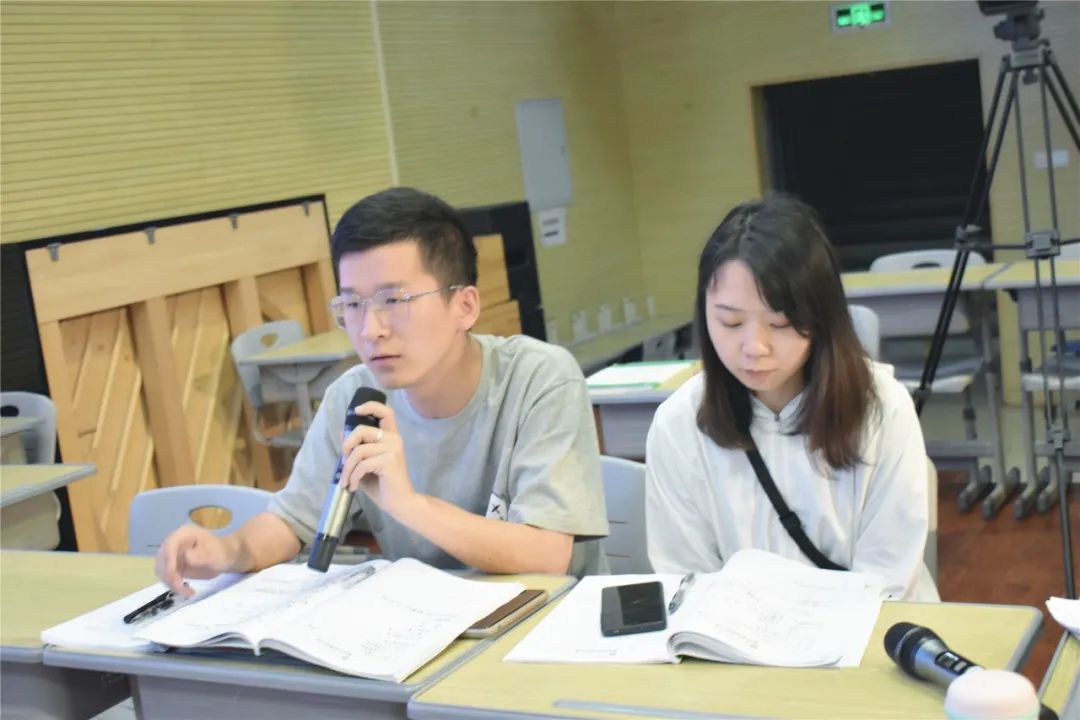 实验小学外国语学校周晓玲名师工作室送教到双流中学九江实验学校