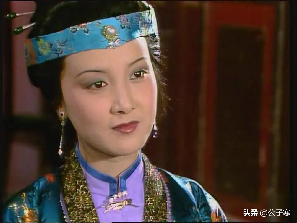 抹额 | 红楼梦中的弄潮儿 谁的抹额更时尚?看女星们的仙女【发带杀]