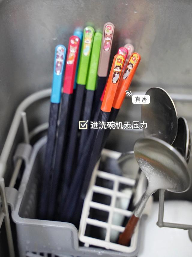 過去一整年都在跟家居好物打交道，我總結出了這8個「年度最佳」