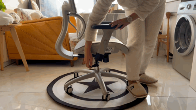 大长腿小主的学习新装备，达宝利S10青少年人体工学椅晒单