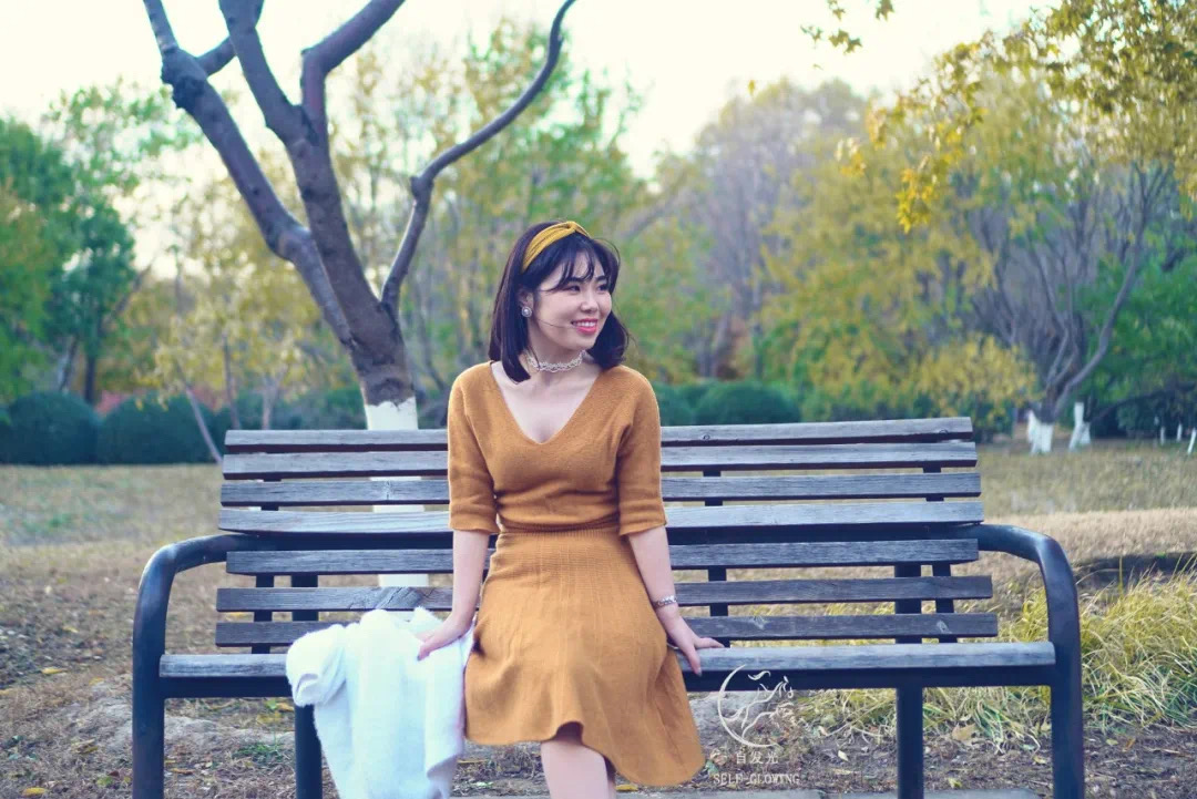 39岁的金莎甜美如初，网友：对她永远有18岁的滤镜，她凭什么？