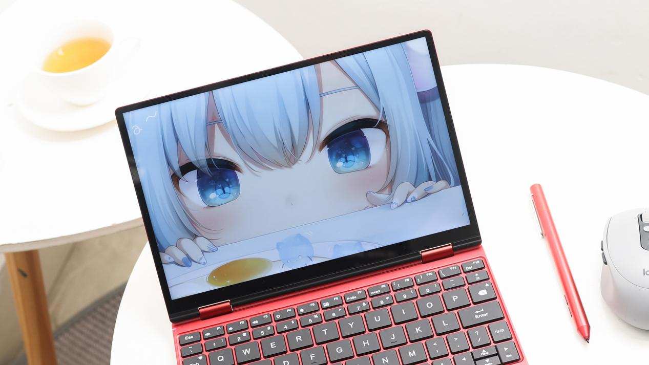 10.1寸掌上笔记本评测：I7+16G+1T，网友：这是要上天的节奏