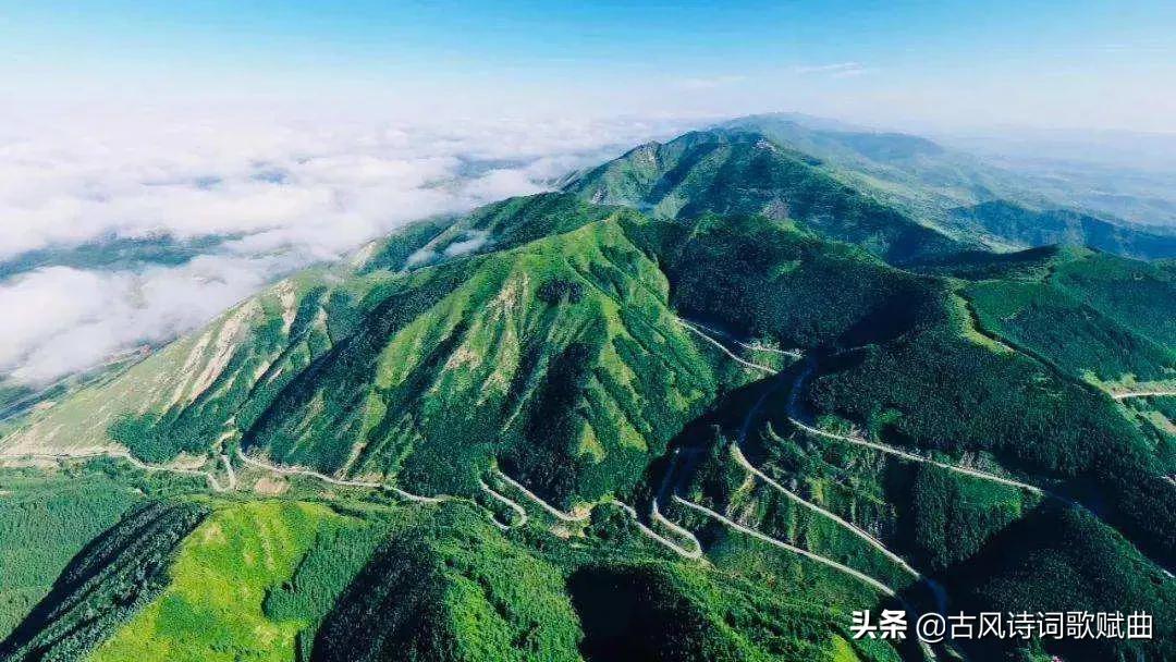 100首描写华夏名山的古诗词，每一首写尽了祖国的大好河山