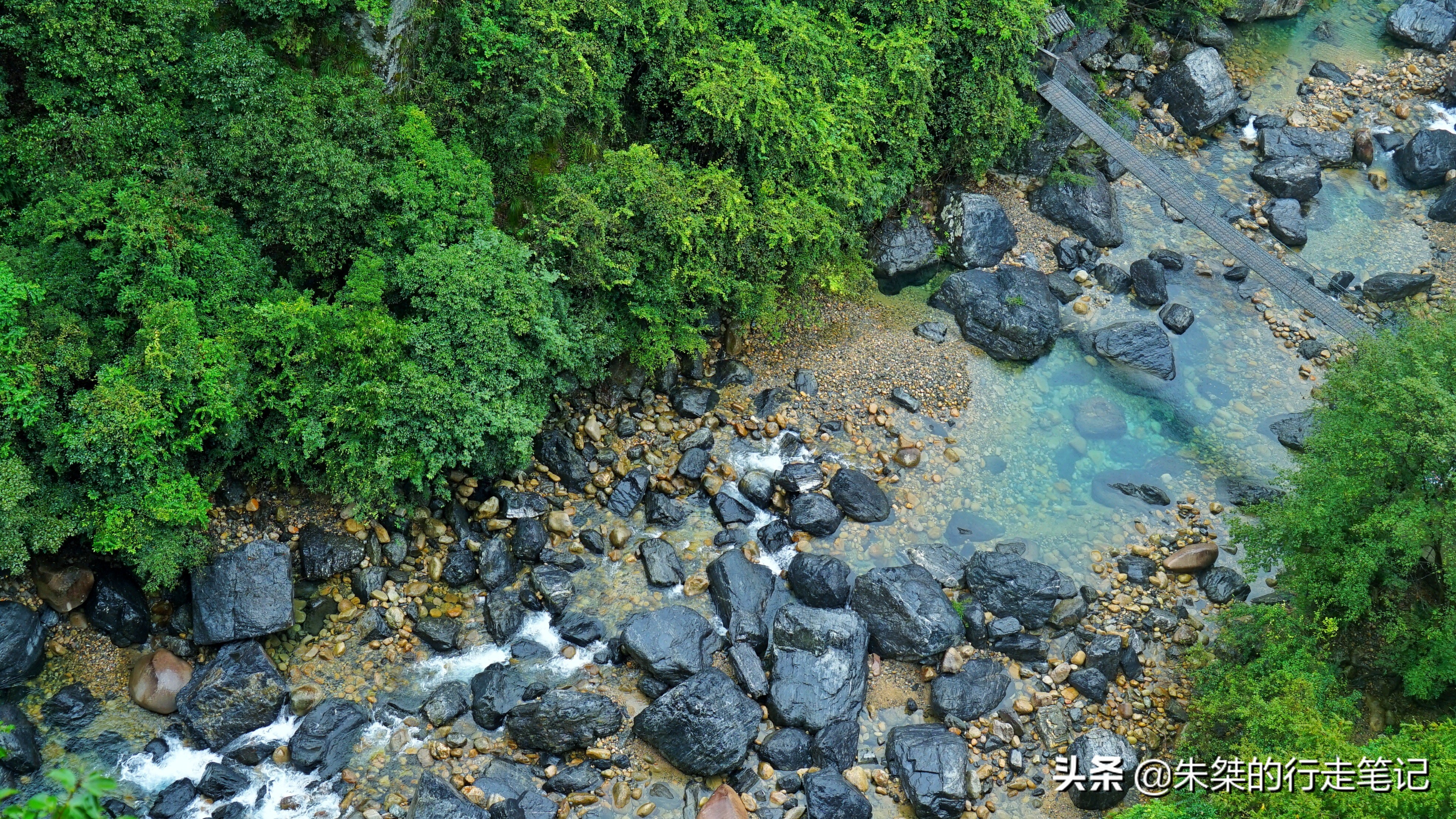 安徽那些绝美的“高山平湖”，青山隐隐，山水相映，犹如瑶池仙境