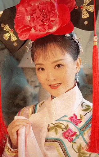 王艳宣布复出，25年豪门结婚到底给了她什么。
