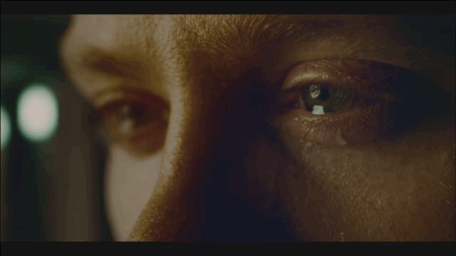 都市街头版“权力的游戏”，却很少有人提及，它值得登上更多榜单