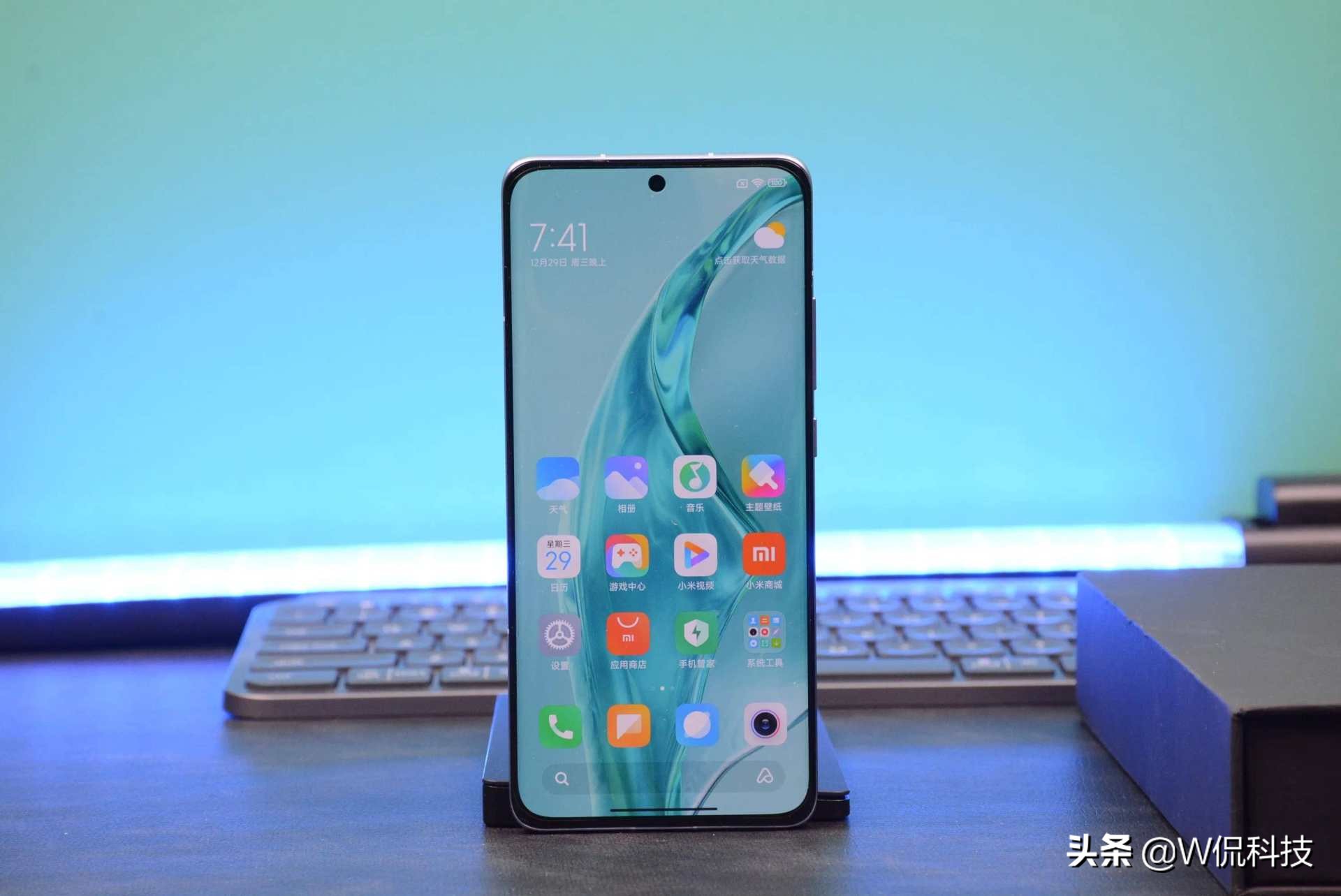 不想被“割韭菜”，买手机前需要知道的2个忠告，买对不买贵