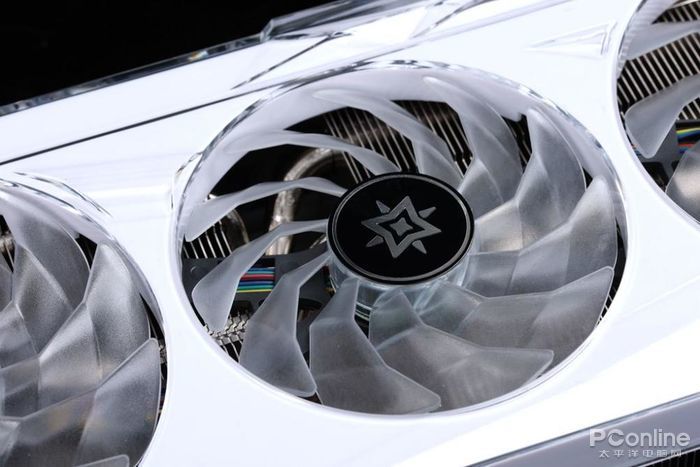 云巅之上终见卡皇，影驰 RTX 3090 Ti 星曜 OC今日正式发售