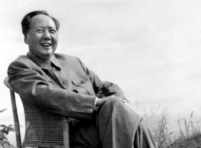 ��������Ӱ������5λ���¼ң��ҹ���ռ��ϯ��ΰ���Ķɳ�ˮ�ɵ䷶