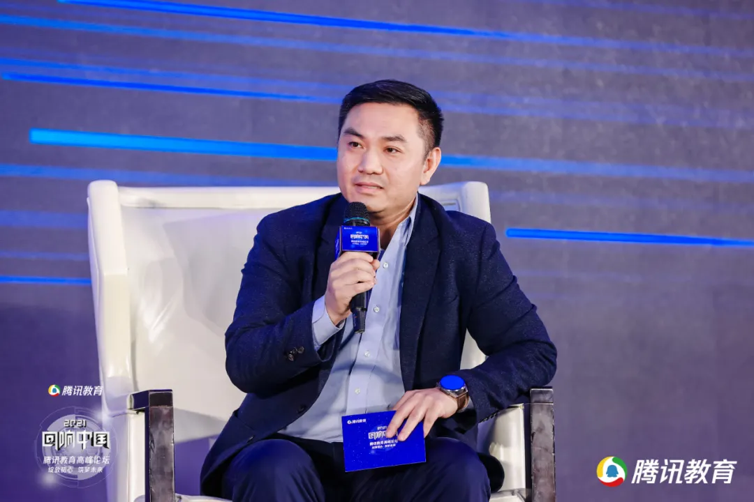 以品质亮剑！乐博乐博荣获“2021年度影响力素质教育品牌”