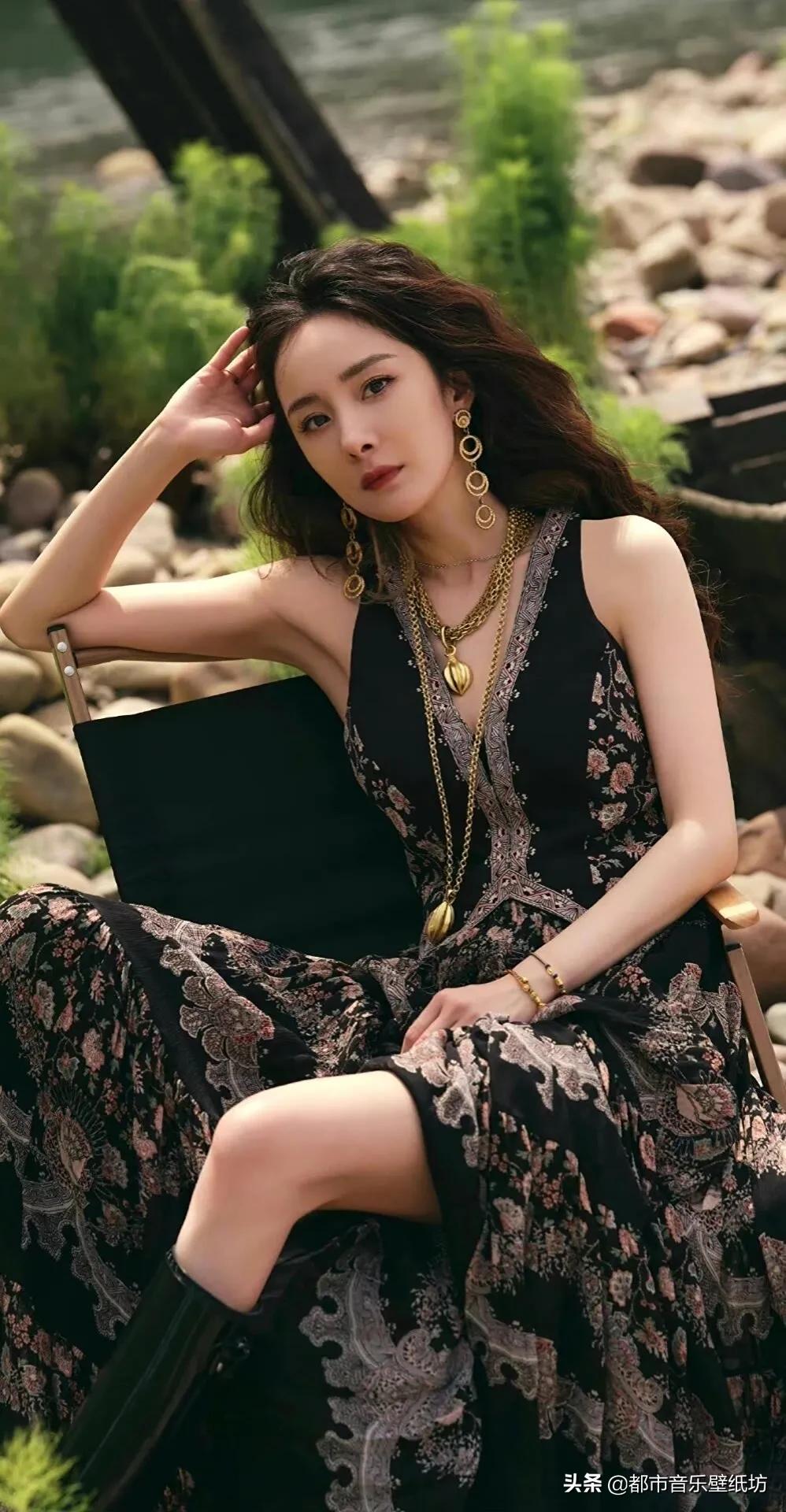 杨幂高清时尚穿搭美图壁纸精选