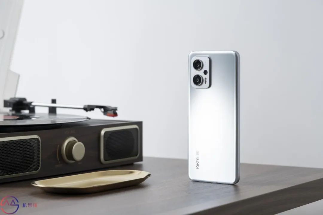 6月全价位手机推荐：这个节骨眼，中端机才是王道