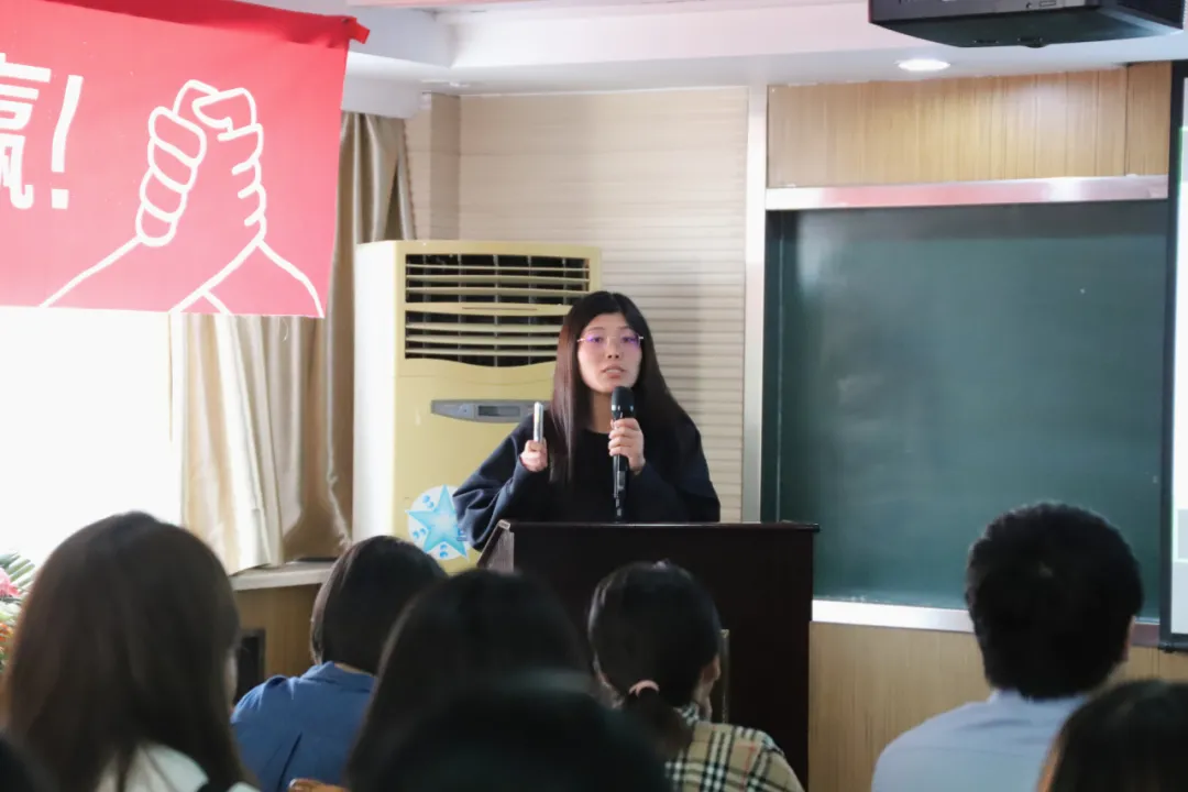 知云时代2021年留学项目骨干员工工作总结研讨暨培训会正式开始