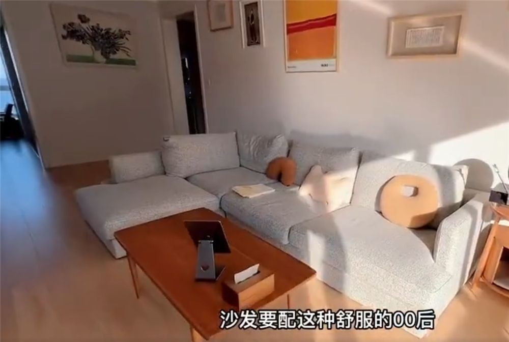 一对00后夫妻的家：全屋明亮又通透，这住起来也太舒适了吧