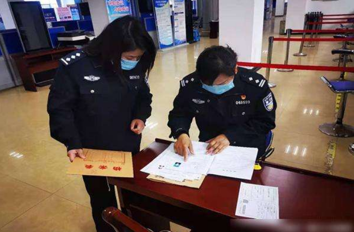 公务员政审有新规，两类大学生或将无法通过，成绩再优秀也没用