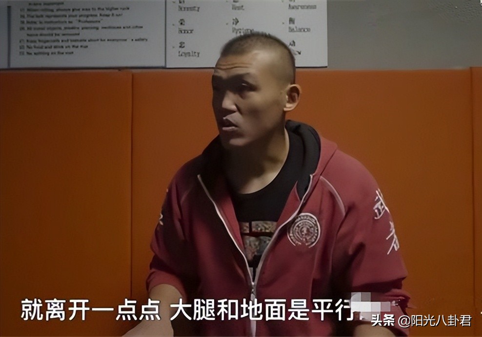 男星内卷起来差距有多大？中年人老当益壮，年轻人却一个比一个虚