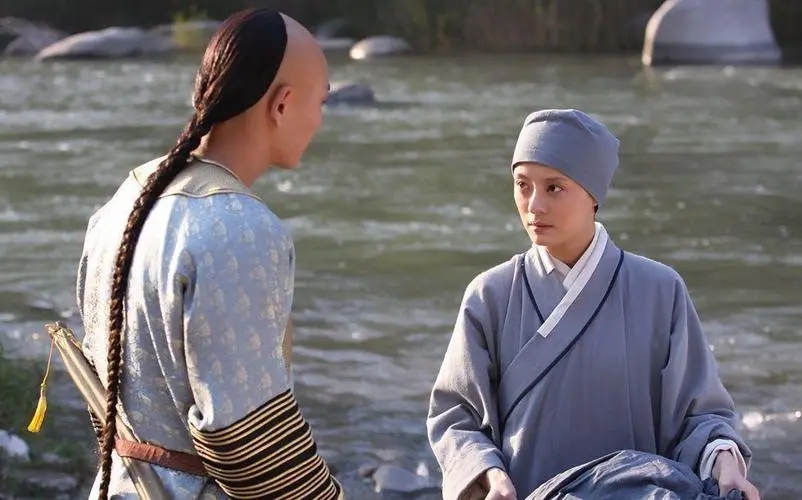 甄嬛传：太后早就发现双生子破绽，为什么不揭穿？真不愧是老狐狸