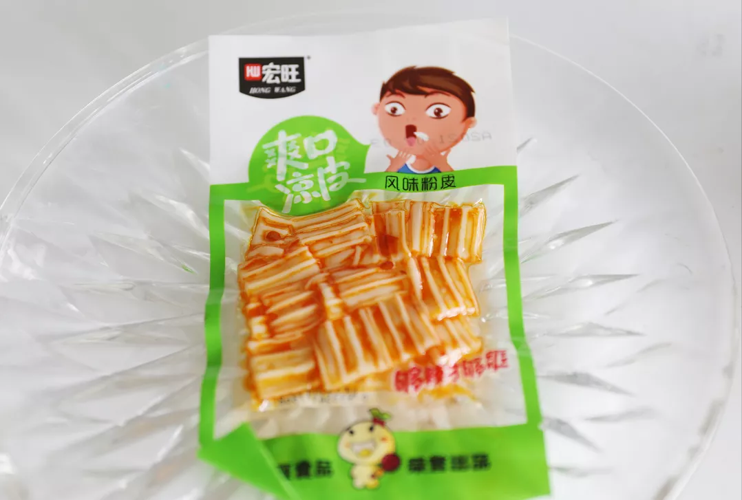 一口入魂！15款童年辣条评测，5毛钱就能买到的快乐