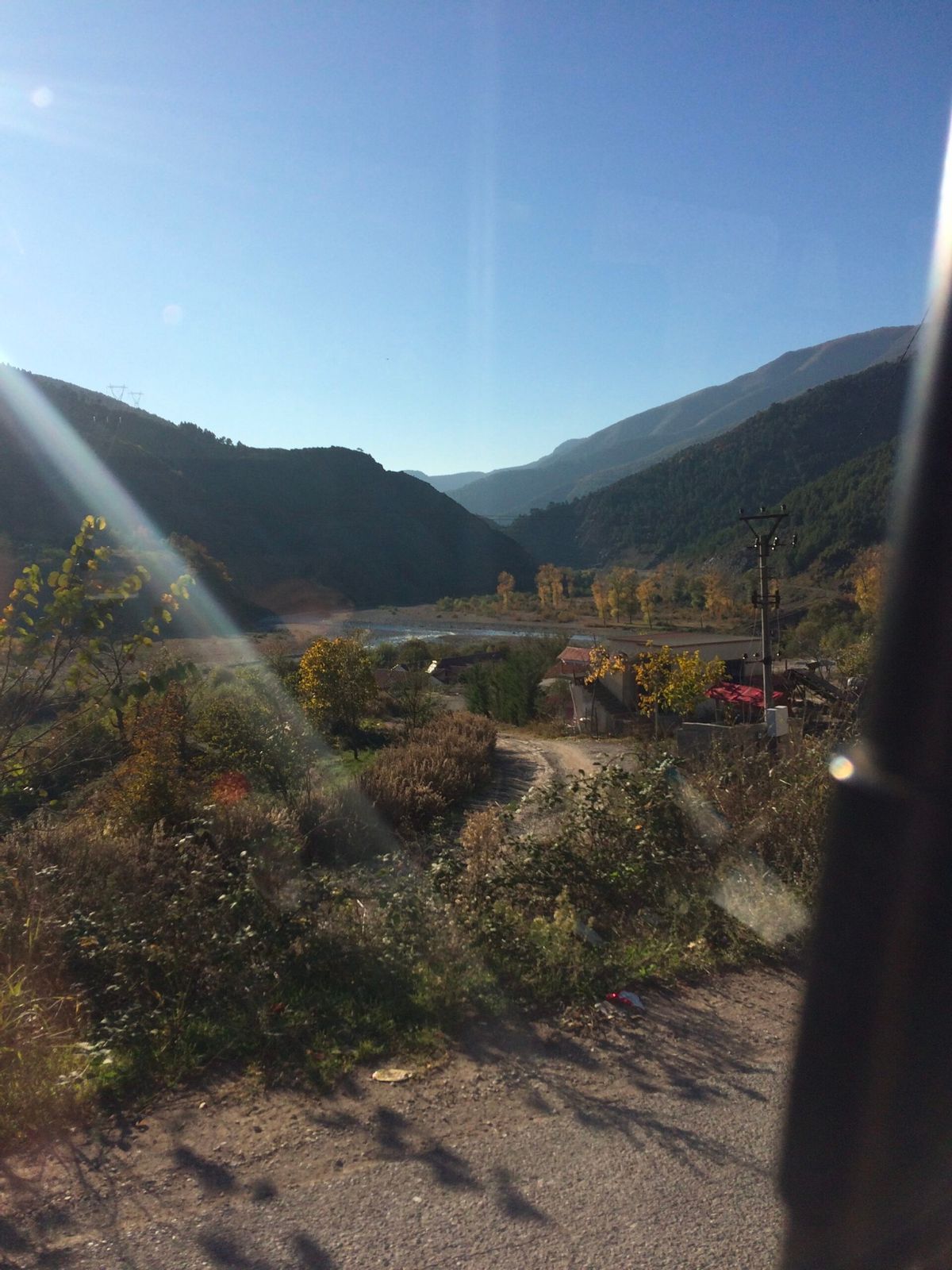 阿尔巴尼亚将比特币合法化，但科索沃却禁止挖矿